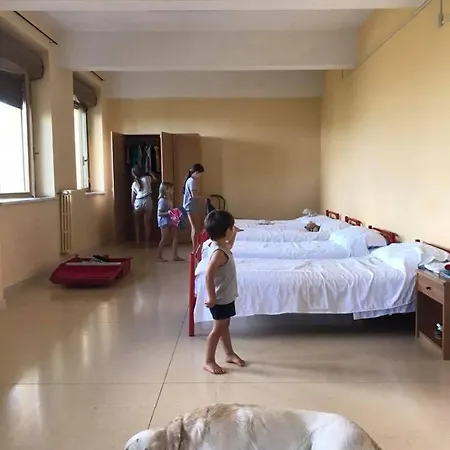 אכסניה Casa Vacanze Caldirola מילאנו